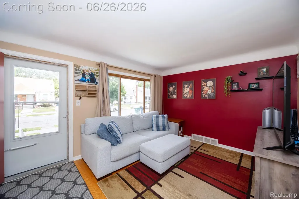 1485 Cleveland Avenue Lincoln Park City MI 48146