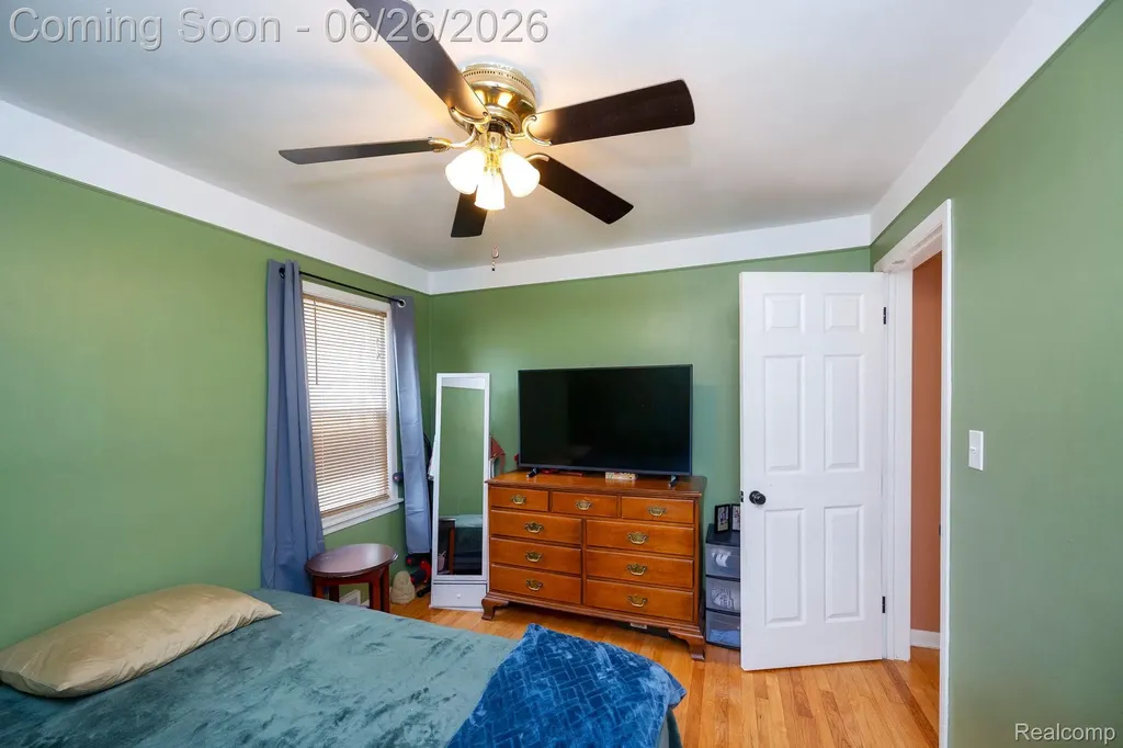 1485 Cleveland Avenue Lincoln Park City MI 48146