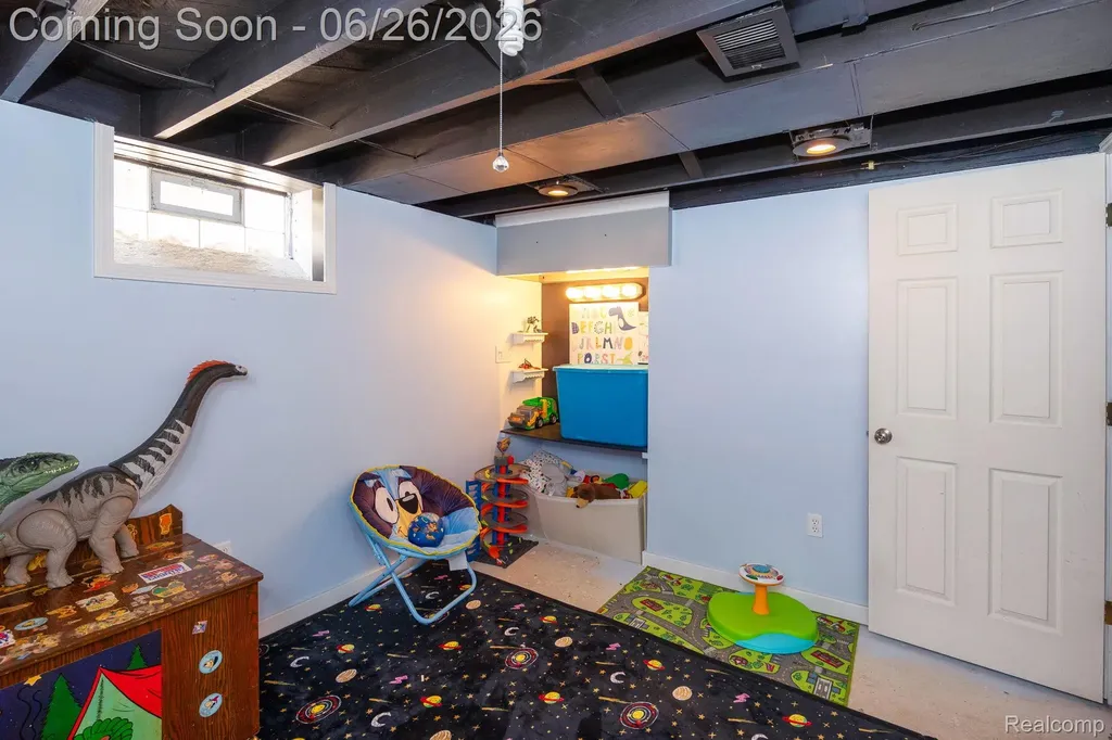 1485 Cleveland Avenue Lincoln Park City MI 48146