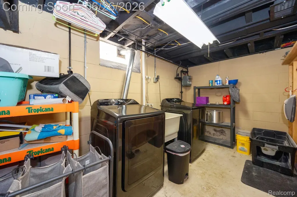 1485 Cleveland Avenue Lincoln Park City MI 48146