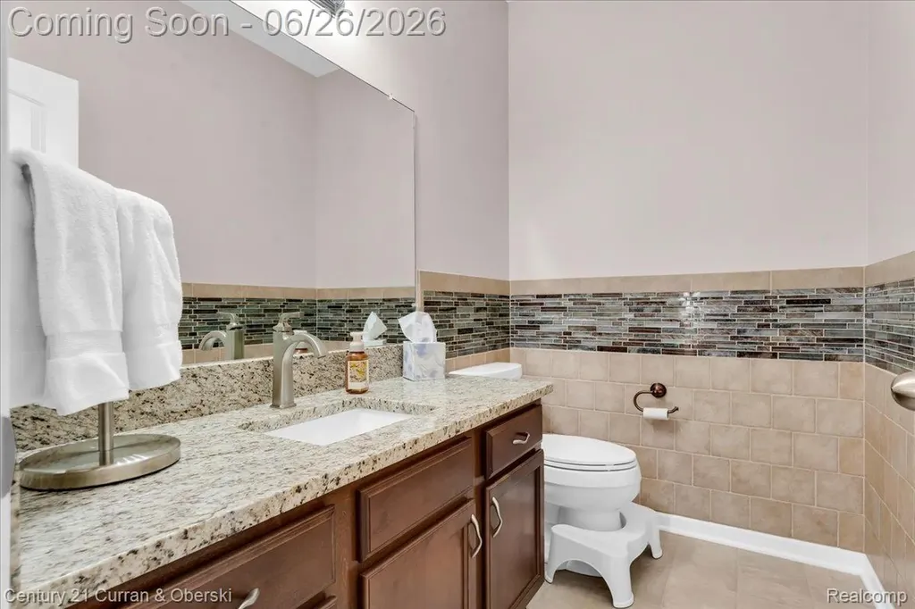 27099 Celtic Drive Flat Rock City MI 48134