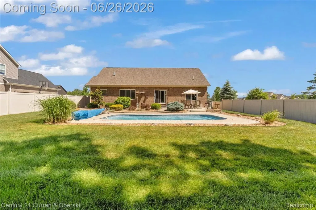 27099 Celtic Drive Flat Rock City MI 48134