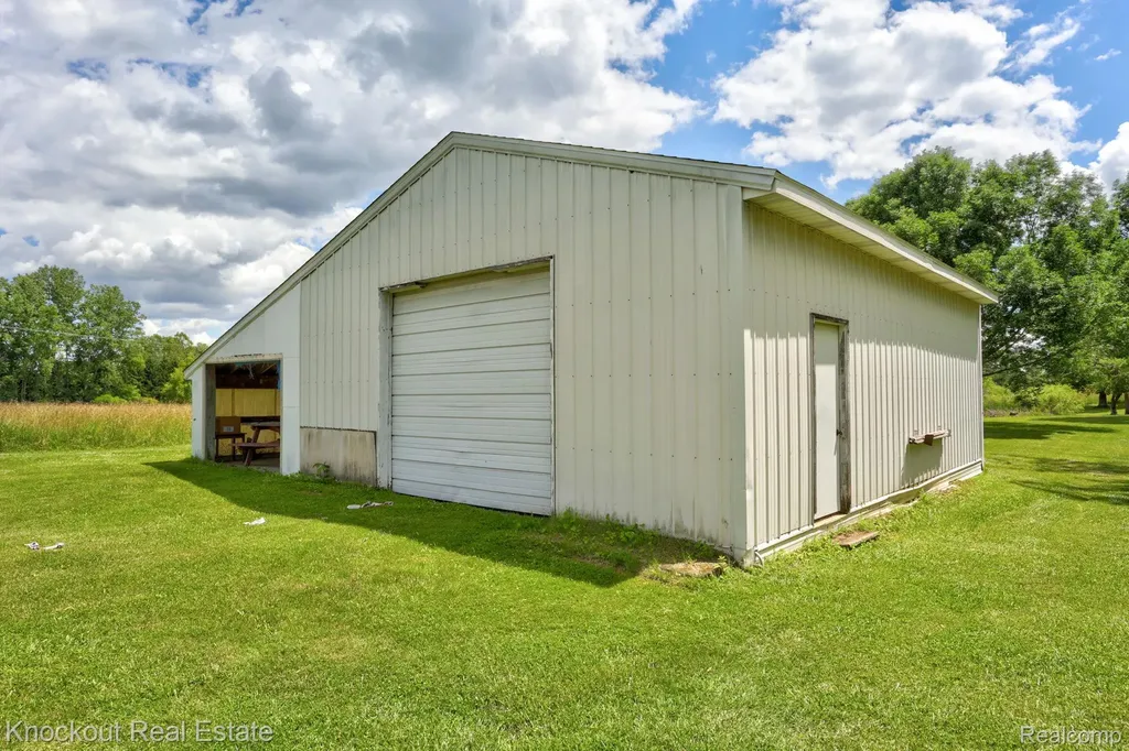 4585 Birch Run Road Millington Township MI 48746