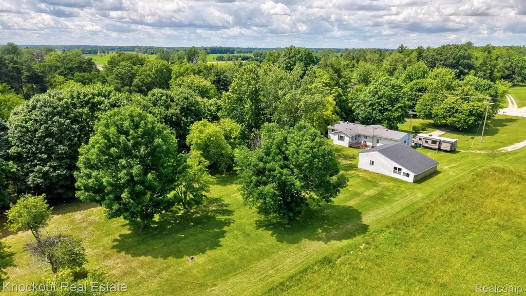4585 Birch Run Road Millington Township MI 48746