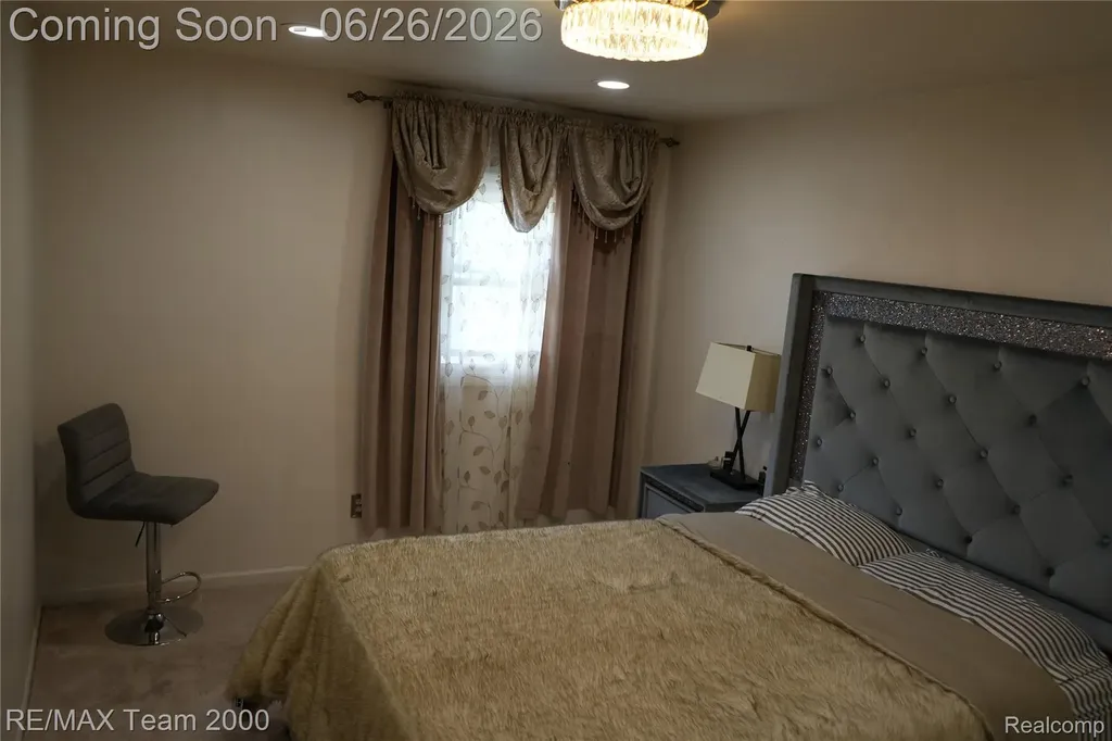 6426 Chase Road Dearborn City MI 48126
