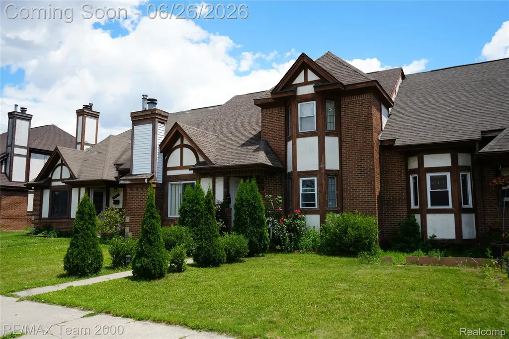 6426 Chase Road Dearborn City MI 48126