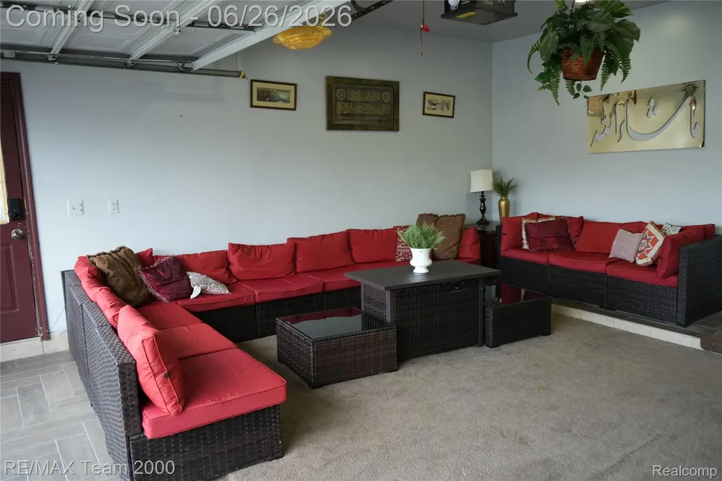 6426 Chase Road Dearborn City MI 48126