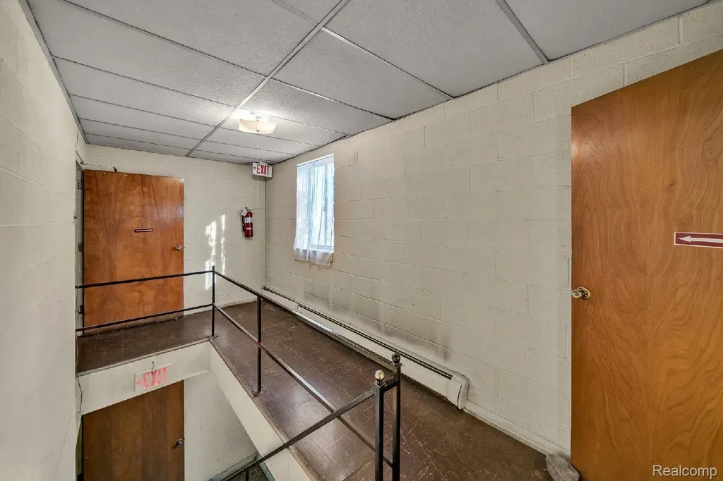 3768 Field Street Detroit City MI 48214