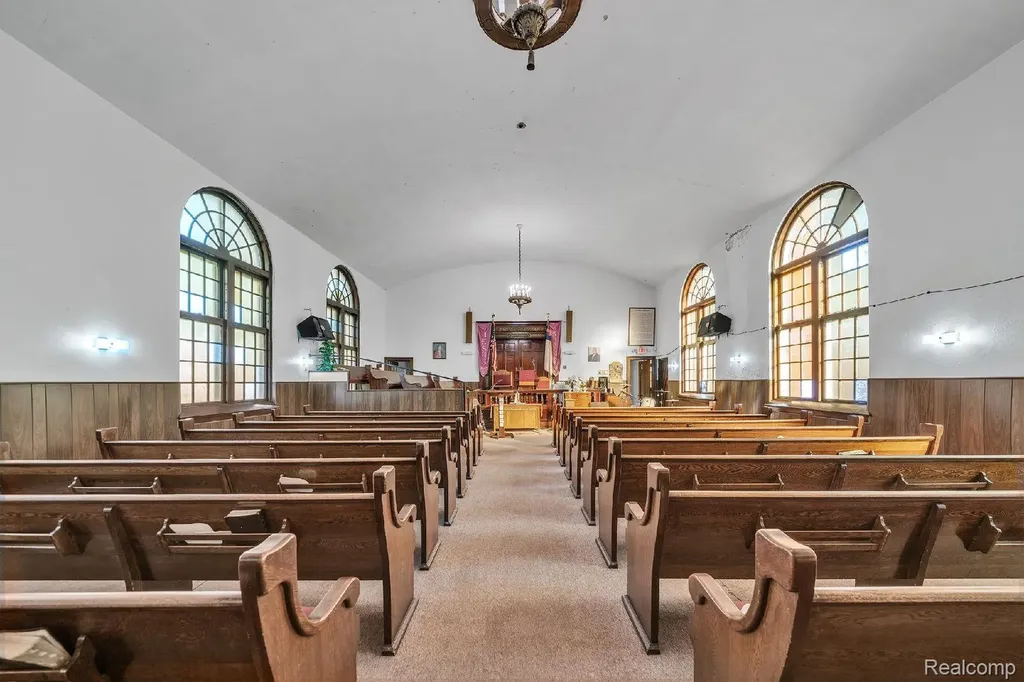 3768 Field Street Detroit City MI 48214