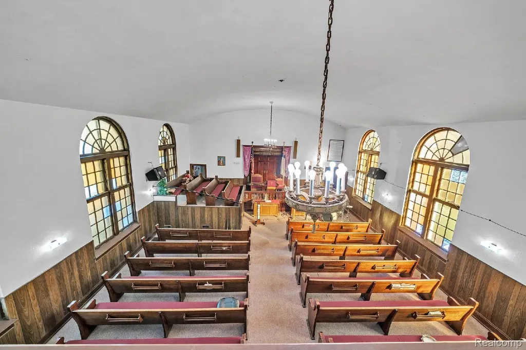 3768 Field Street Detroit City MI 48214