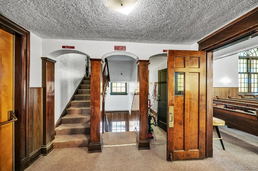 3768 Field Street Detroit City MI 48214