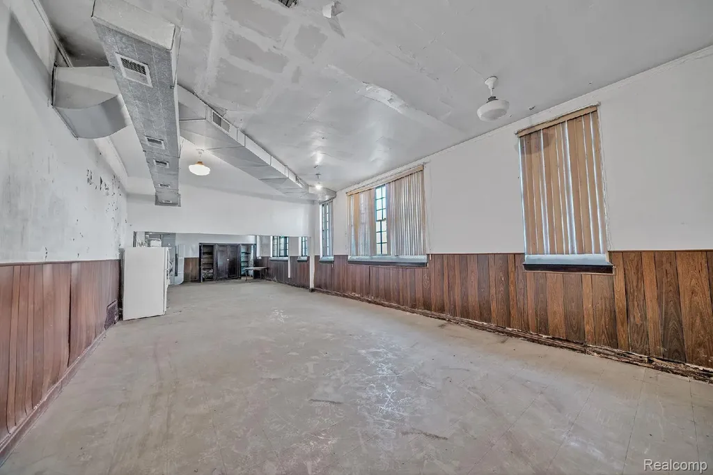 3768 Field Street Detroit City MI 48214