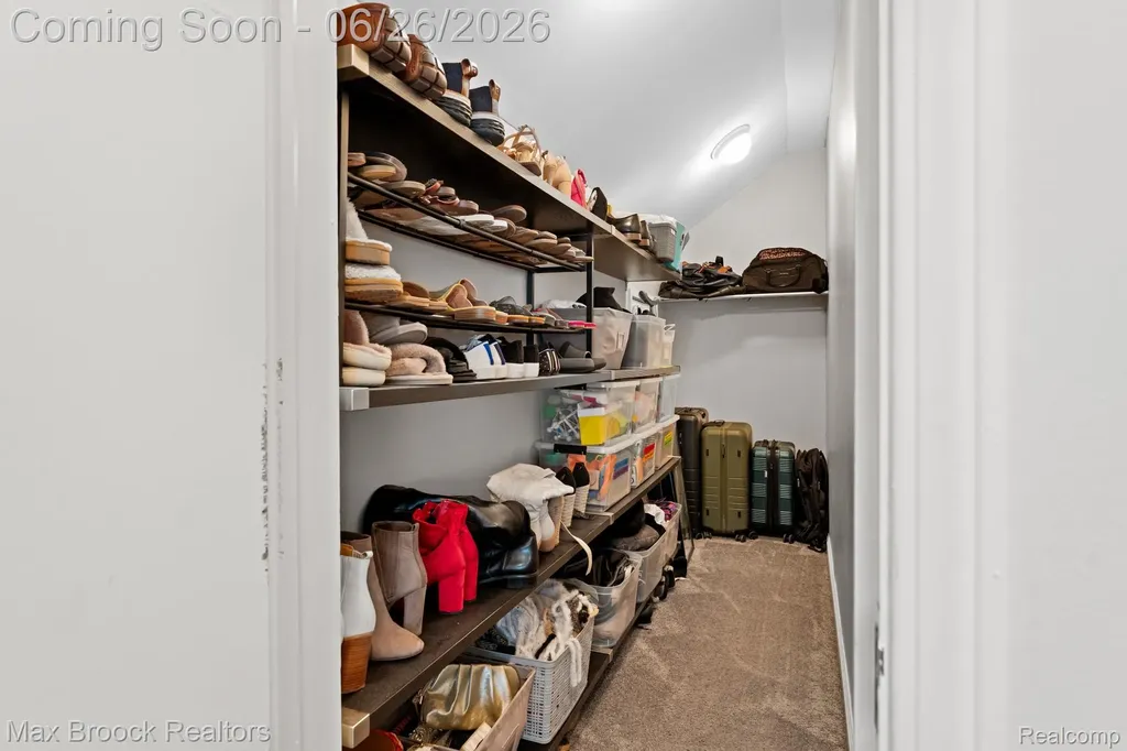 618 S Gainsborough Avenue Royal Oak City MI 48067