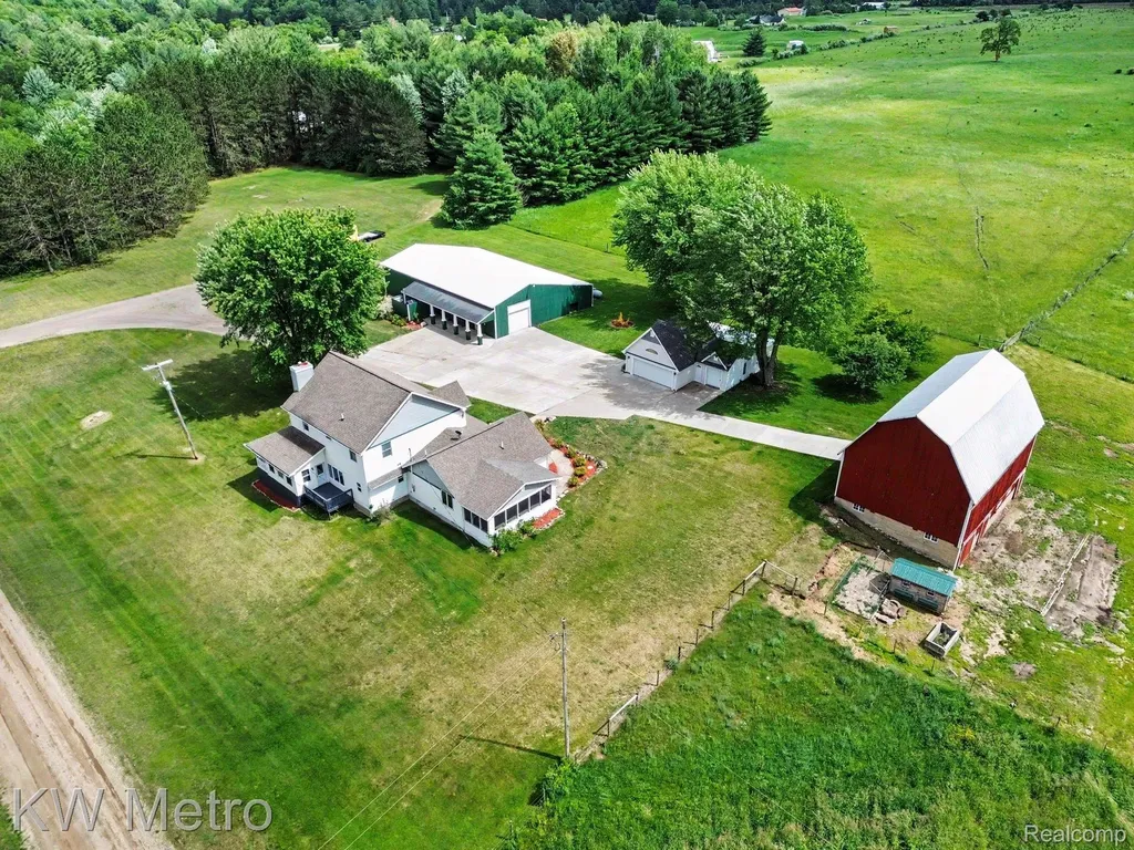 2682 E Haskell Lake Road Frost Township MI 48625