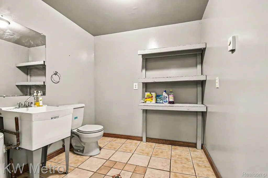 2682 E Haskell Lake Road Frost Township MI 48625