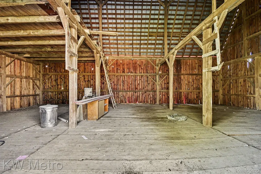 2682 E Haskell Lake Road Frost Township MI 48625