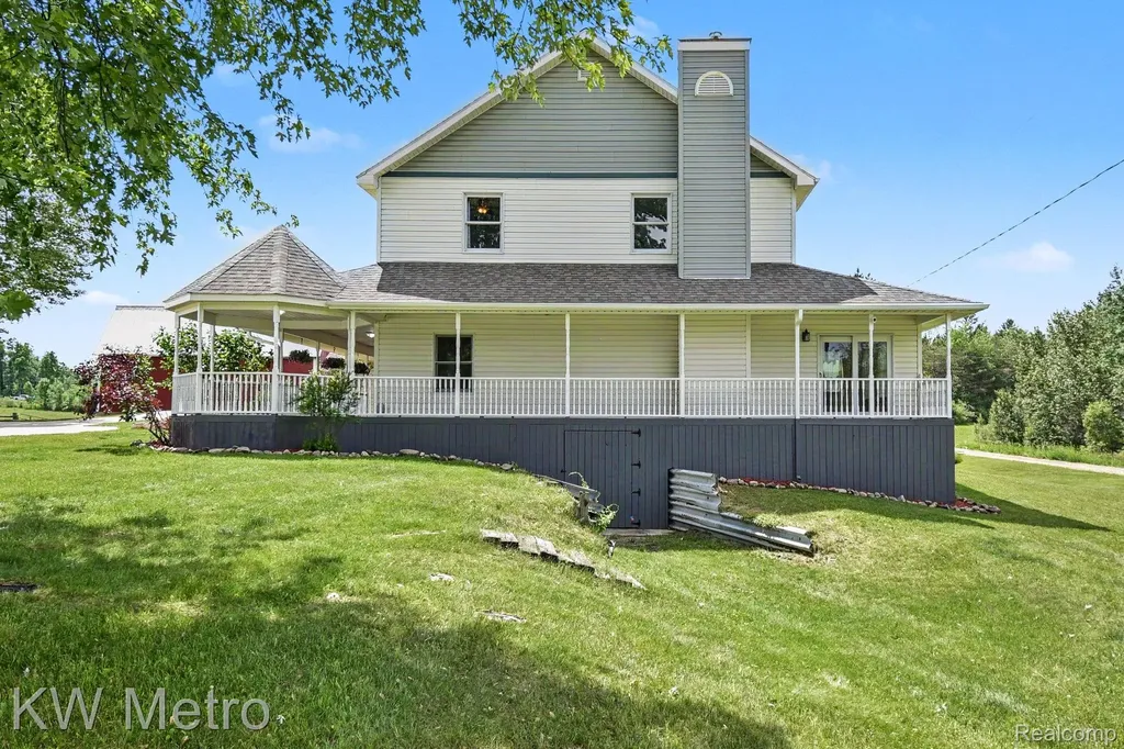 2682 E Haskell Lake Road Frost Township MI 48625
