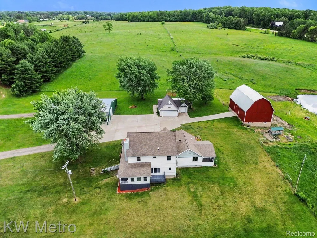 2682 E Haskell Lake Road Frost Township MI 48625
