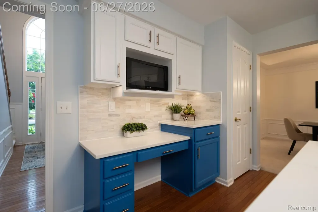 3715 Rolling Hills Court Orion Charter Township MI 48359