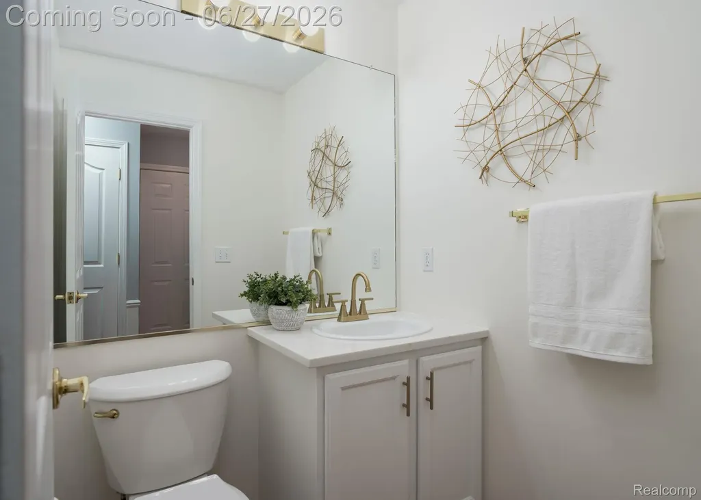3715 Rolling Hills Court Orion Charter Township MI 48359