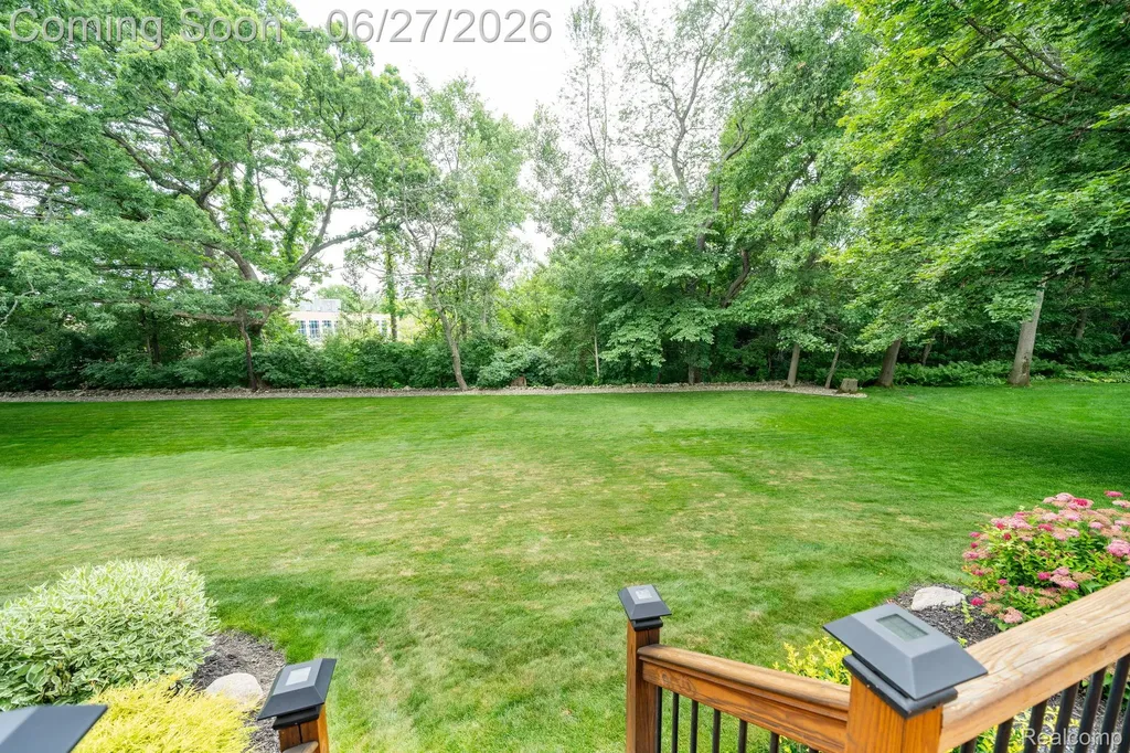 3715 Rolling Hills Court Orion Charter Township MI 48359