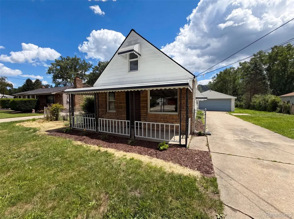 5456 Northlawn Drive Sterling Heights City MI 48310