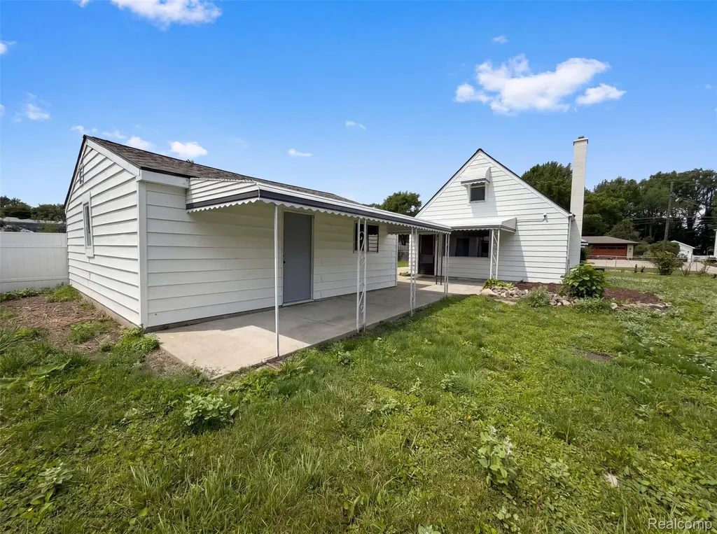 5456 Northlawn Drive Sterling Heights City MI 48310