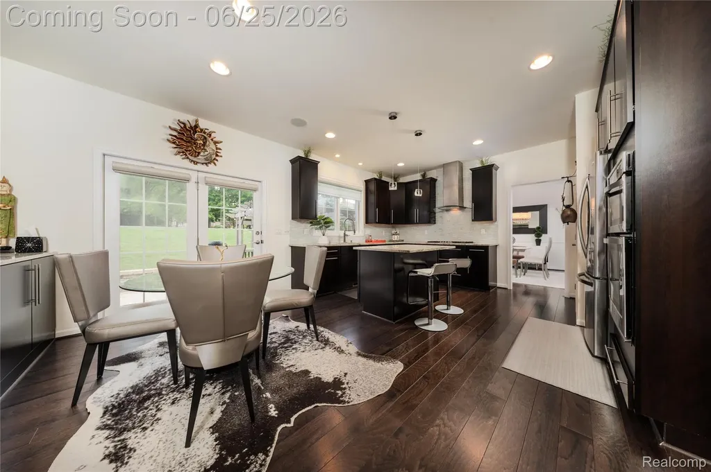 50719 Amesburg Drive Novi City MI 48374