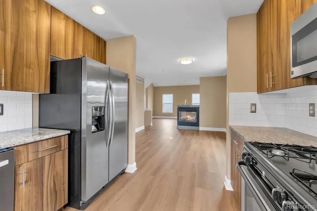 22338 Abbey Lane Dearborn City MI 48124