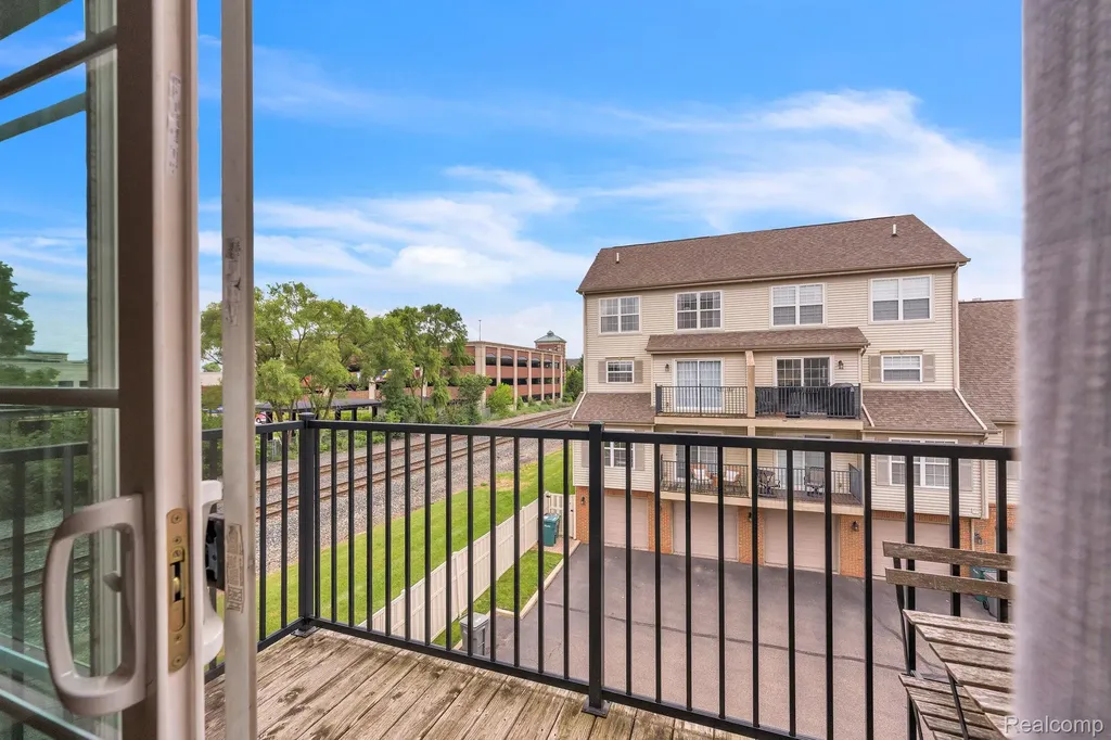 22338 Abbey Lane Dearborn City MI 48124