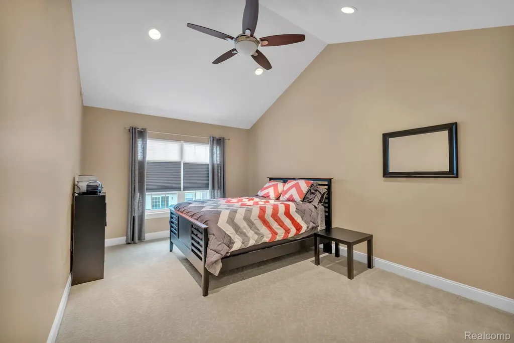 22338 Abbey Lane Dearborn City MI 48124