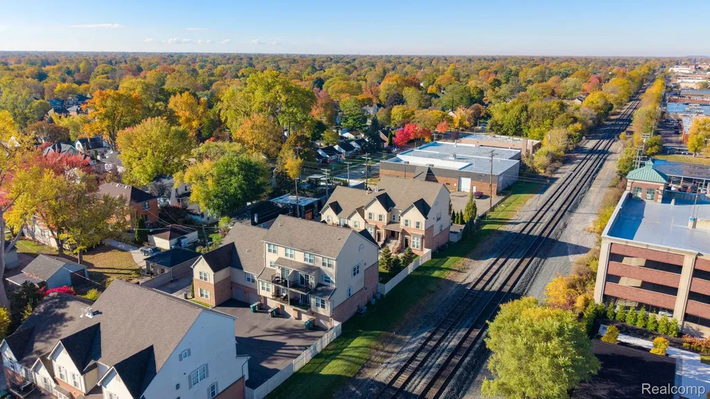 22338 Abbey Lane Dearborn City MI 48124