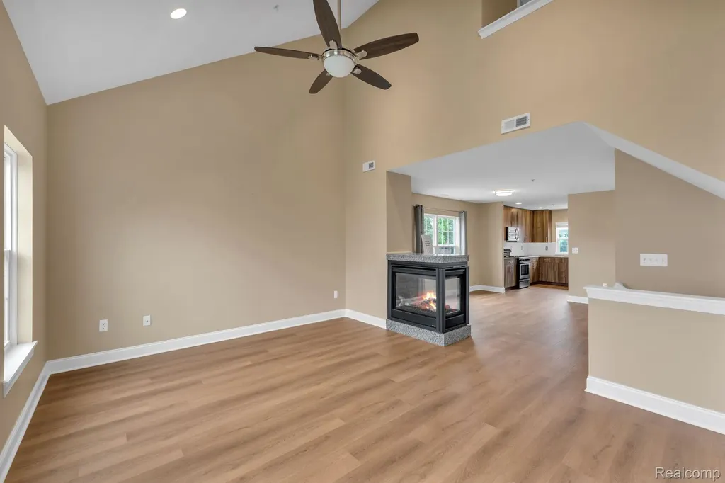 22338 Abbey Lane Dearborn City MI 48124