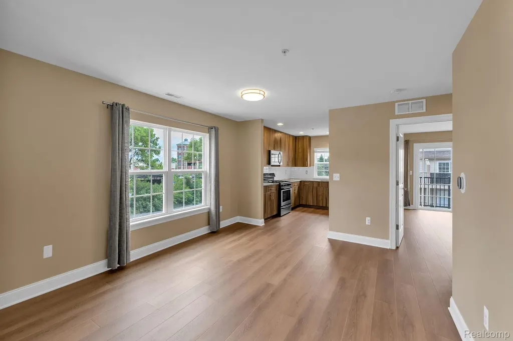 22338 Abbey Lane Dearborn City MI 48124