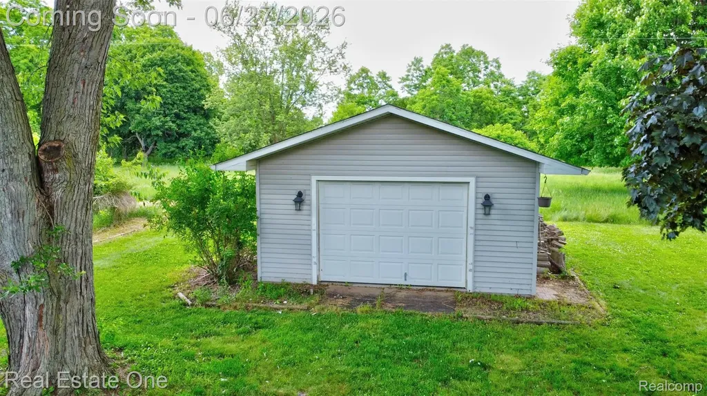 10379 Hegel Road Atlas Township MI 48438