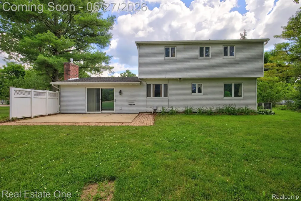 10379 Hegel Road Atlas Township MI 48438