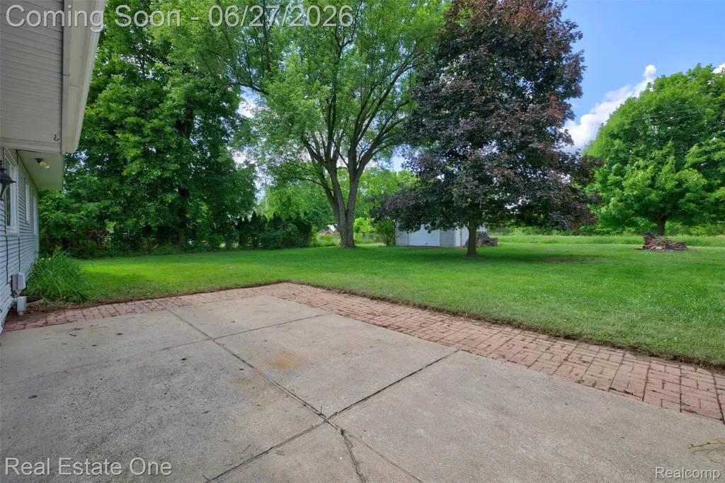 10379 Hegel Road Atlas Township MI 48438