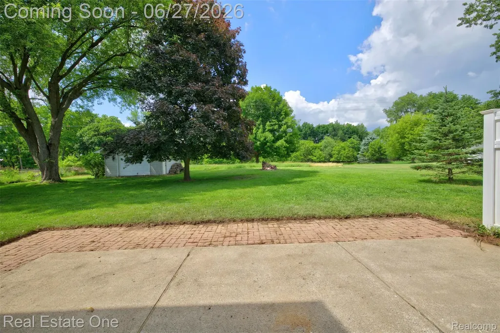 10379 Hegel Road Atlas Township MI 48438