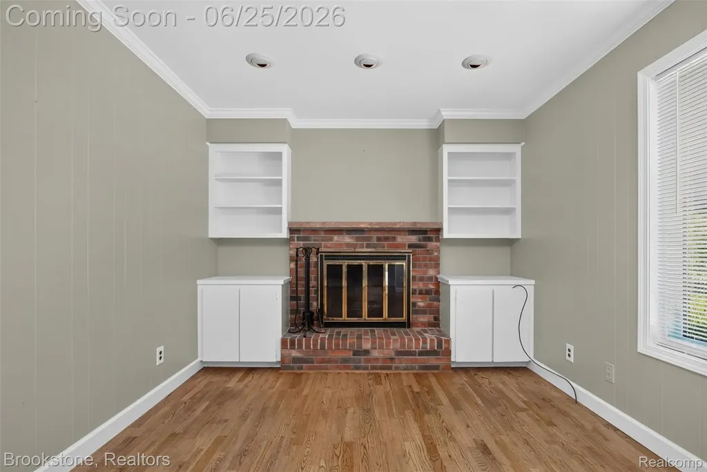 1018 Virginia Avenue Marysville City MI 48040