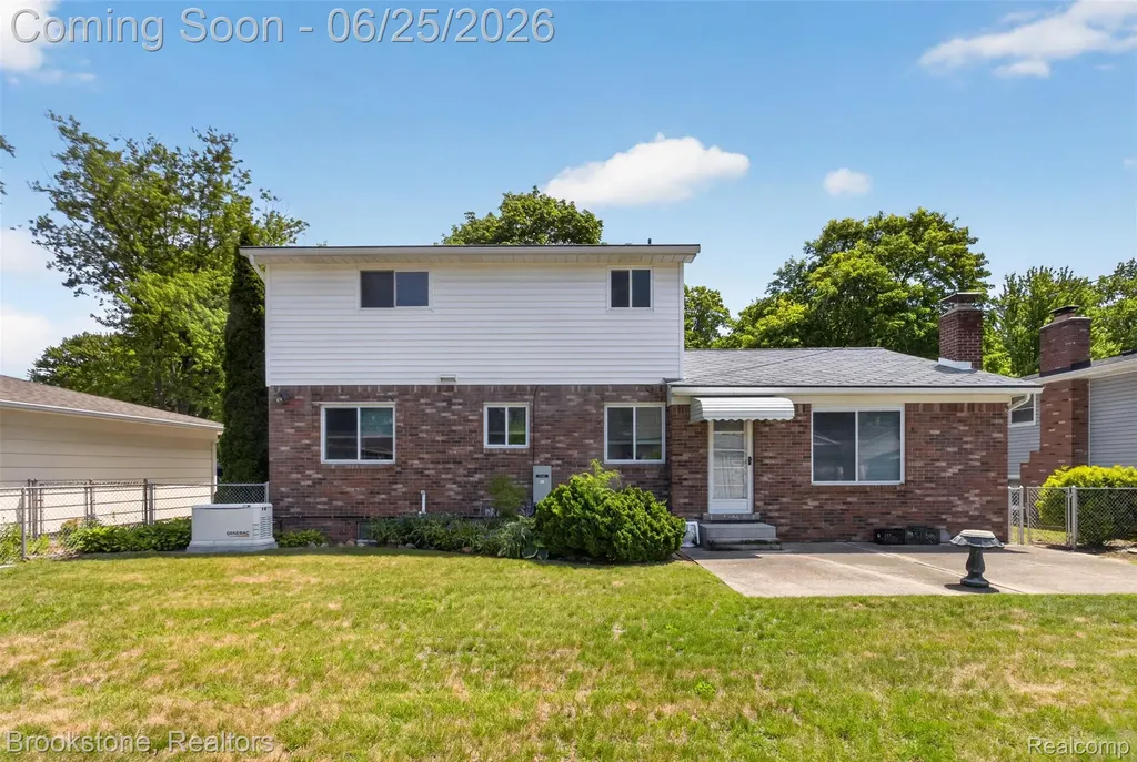 1018 Virginia Avenue Marysville City MI 48040