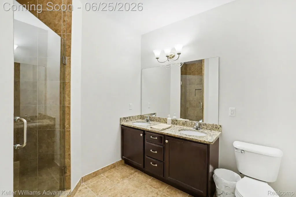 54525 Brentwood Drive Lyon Charter Township MI 48178