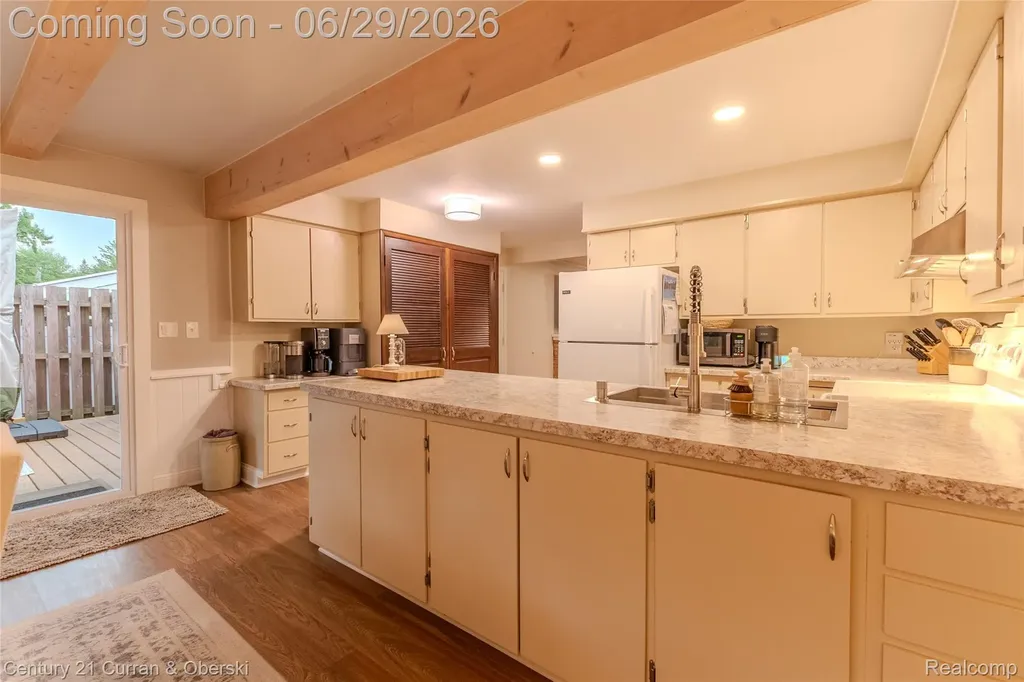 3312 Fairlane Street Midland City MI 48642
