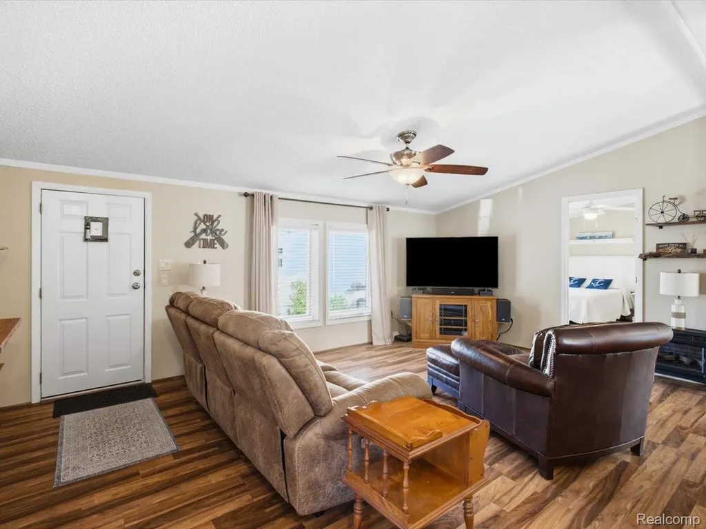 2545 Lakeshore Road Applegate Village MI 48401