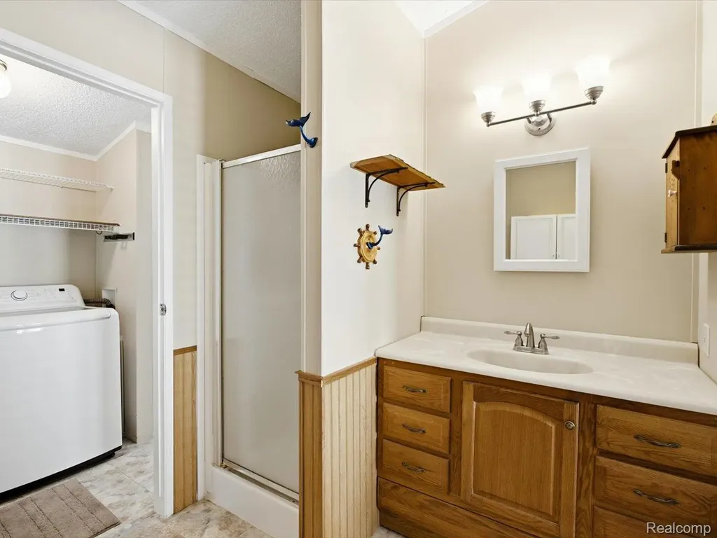 2545 Lakeshore Road Applegate Village MI 48401