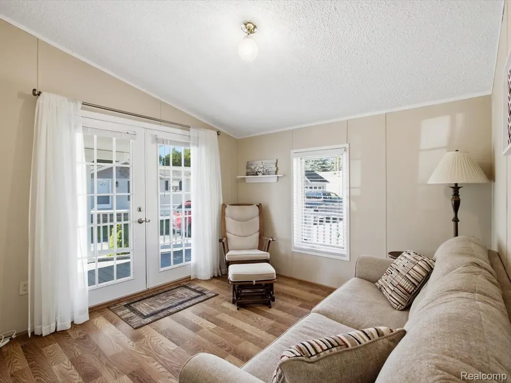 2545 Lakeshore Road Applegate Village MI 48401