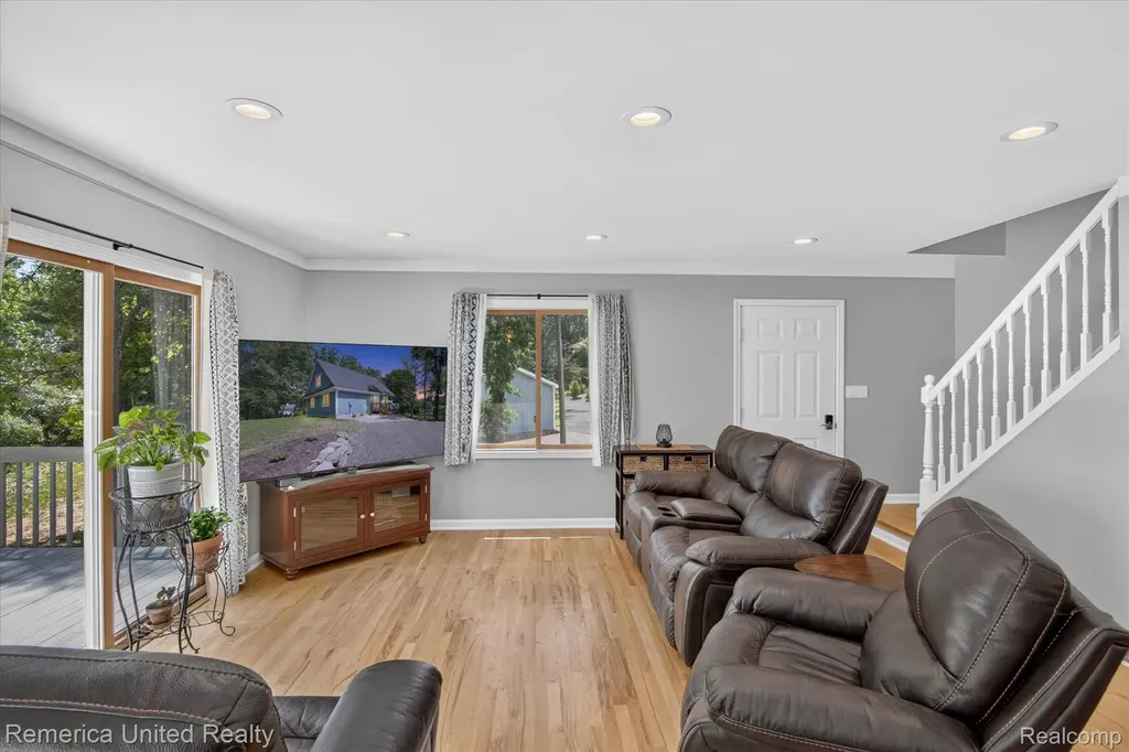 11521 Westshore Drive Putnam Township MI 48169