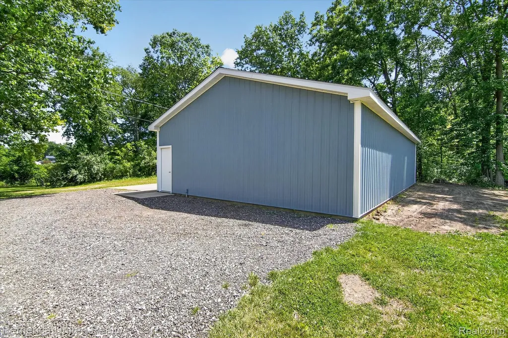 11521 Westshore Drive Putnam Township MI 48169