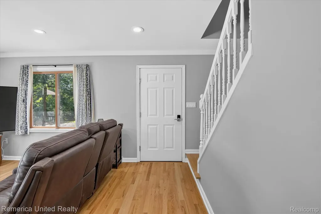 11521 Westshore Drive Putnam Township MI 48169