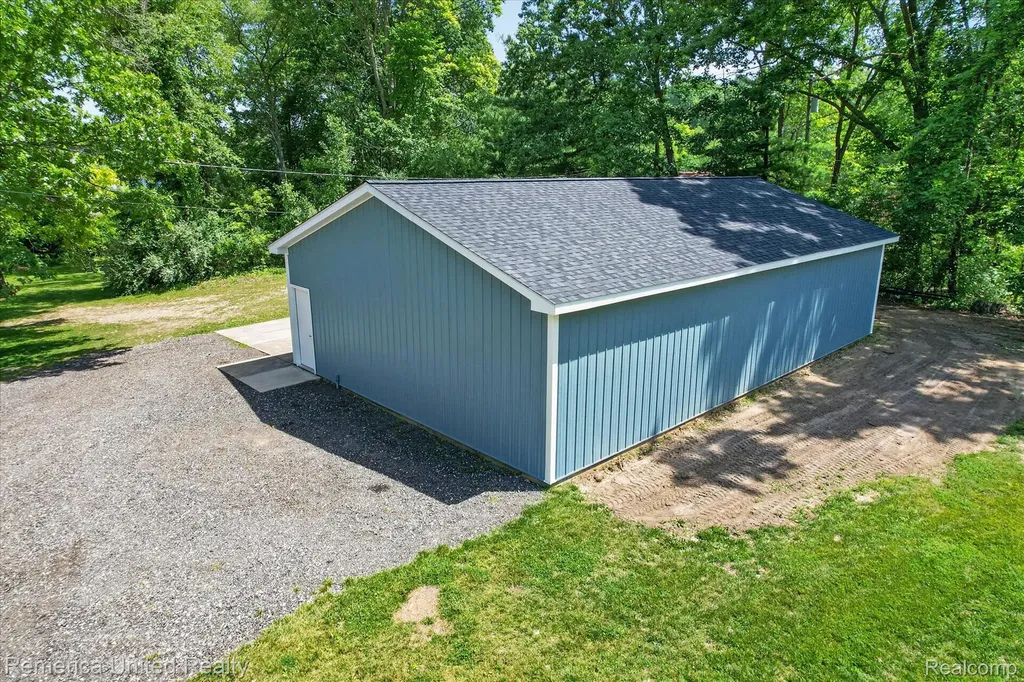 11521 Westshore Drive Putnam Township MI 48169