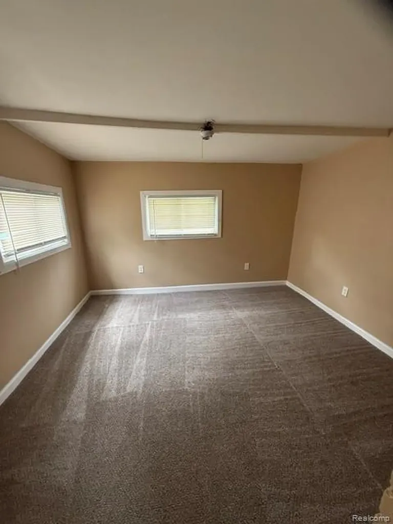 15853 Washburn Street Detroit City MI 48238
